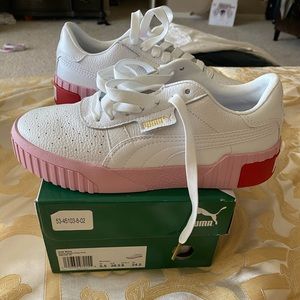 Puma Sneakers